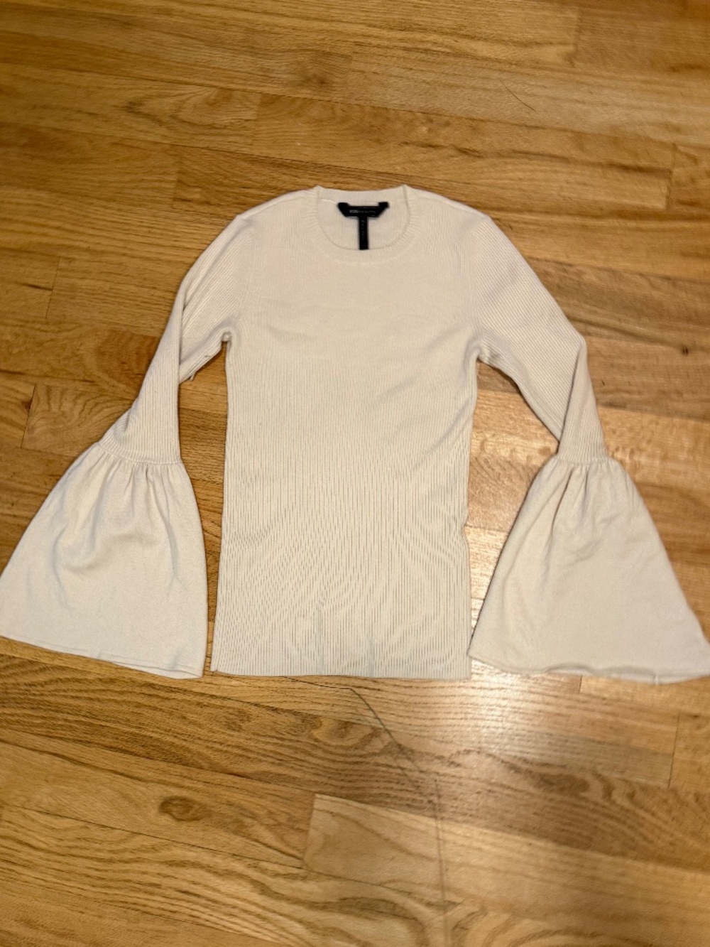 BCBG MAXAZRIA Blush Pink Ribbed Bell Sleeve Sweater XS Romantic Balletcore